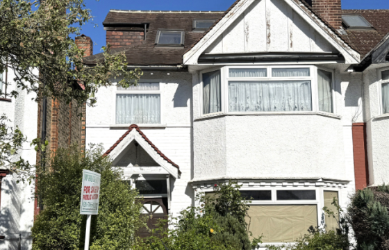 Modernisation in Golders Green photo